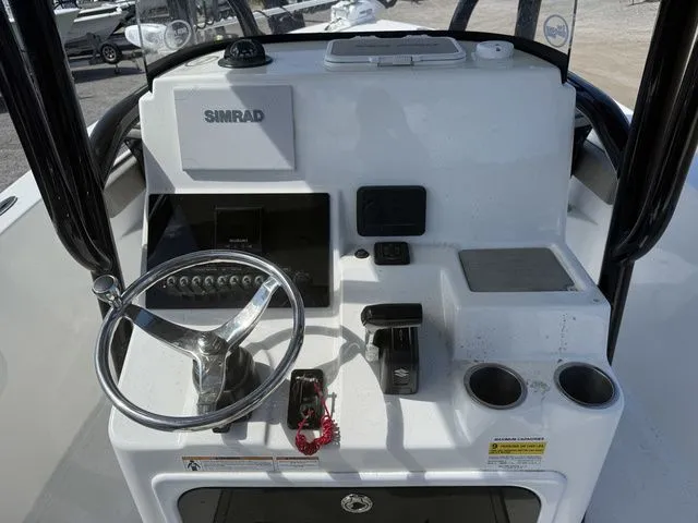 Slide: The Image of Sea Pro 219 Deep-V CC 2023 - 6