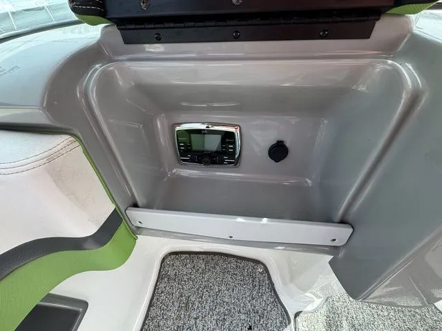 Slide: The Image of Chaparral Vortex 203 VRX 2015 - 10