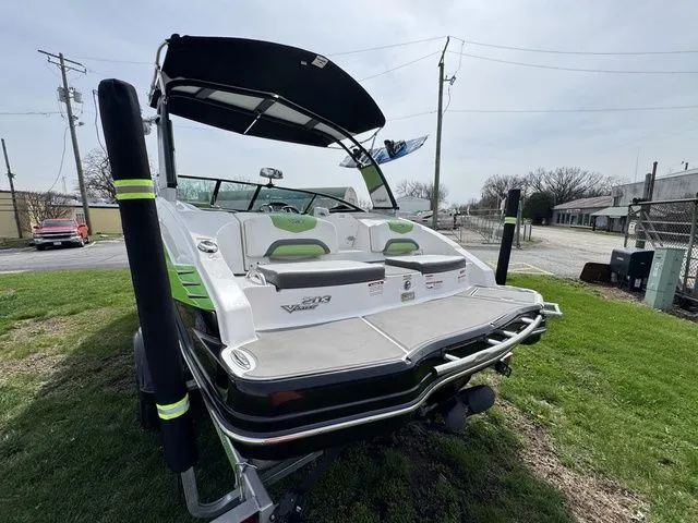Slide: The Image of Chaparral Vortex 203 VRX 2015 - 25