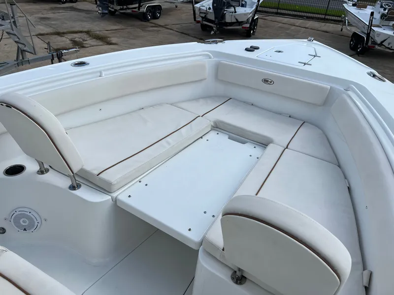 Slide: The Image of Sea Hunt Ultra 265 SE 2022 - 11