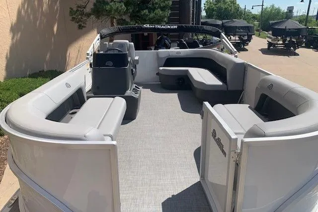 Slide: The Image of 2026 Sun Tracker Party Barge 16 DLX pontoon boat with spacious seating and modern design. - 27
