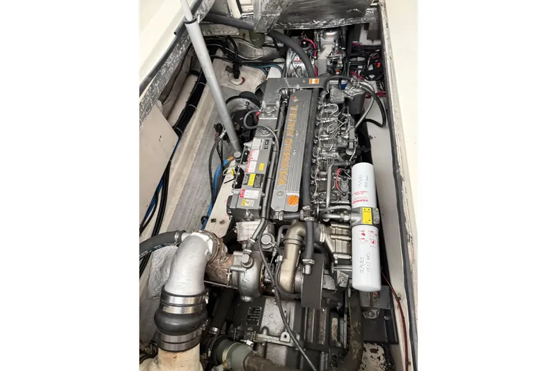 Slide: The Image of Yanmar Engine - 25