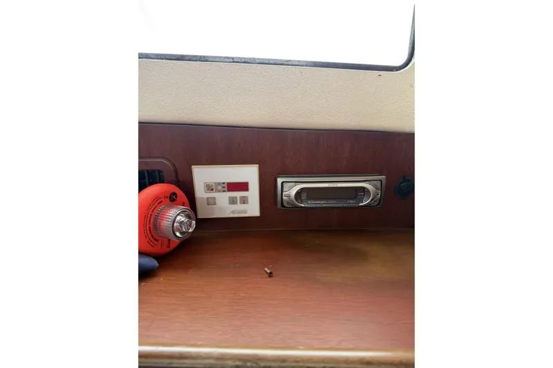 Slide: The Image of HVAC Control and Stereo - 28