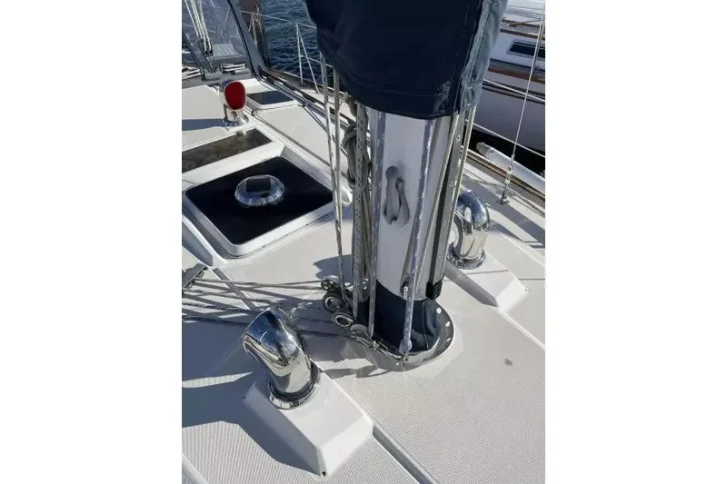 Slide: The Image of Deck of 1990 Sabre 38 sailboat with rigging and fittings. - 3