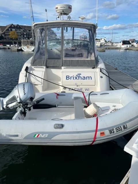 The Image of Regal Commodore 322 1997 - 0