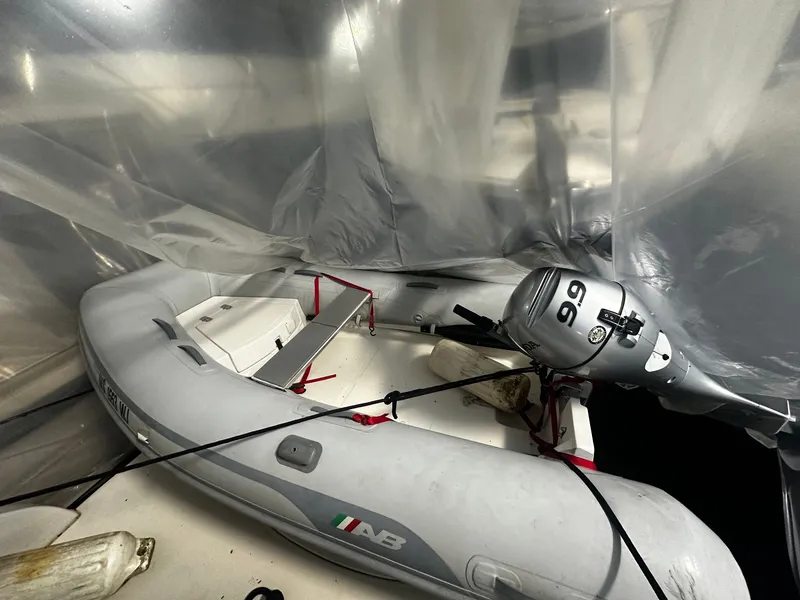 Slide: The Image of Regal Commodore 322 1997 - 11