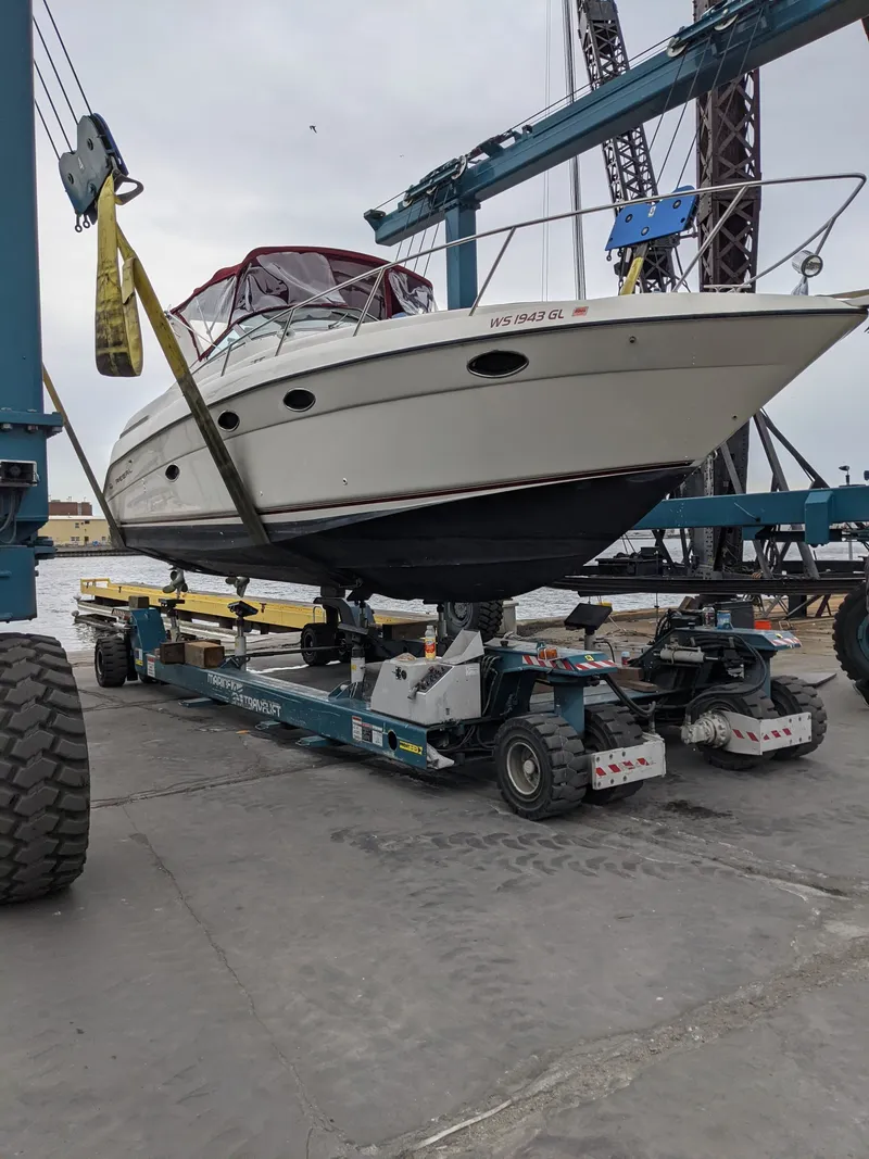 Slide: The Image of Regal Commodore 322 1997 - 12