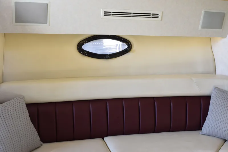 Slide: The Image of Regal Commodore 322 1997 - 25