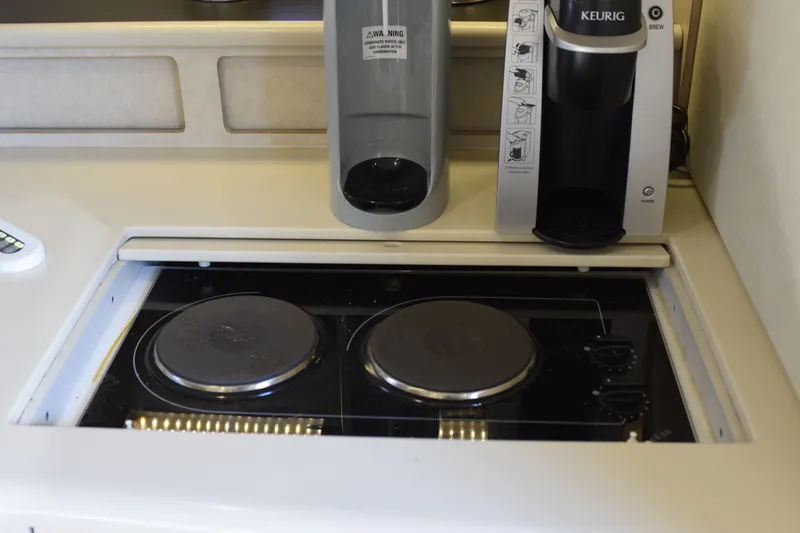 Slide: The Image of Regal Commodore 322 1997 - 34