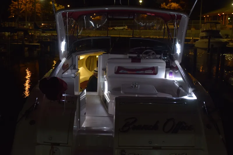 Slide: The Image of Regal Commodore 322 1997 - 45