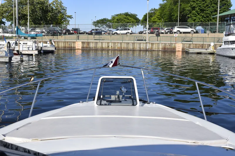 Slide: The Image of Regal Commodore 322 1997 - 6