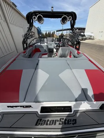 Slide: The Image of Moomba Helix 2017 - 7