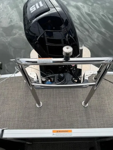 Slide: The Image of Outboard IMG_2003.jpeg - 31
