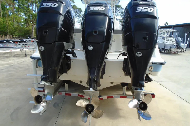 Slide: The Image of 2004 Hydra-Sports Vector 3300 CC with triple 350 horsepower engines. - 2