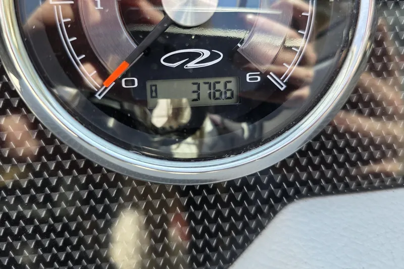 Slide: The Image of 376 hours - 28