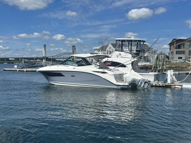 The Image of Sea Ray 320 SUNDANCER OB 2023 - 0