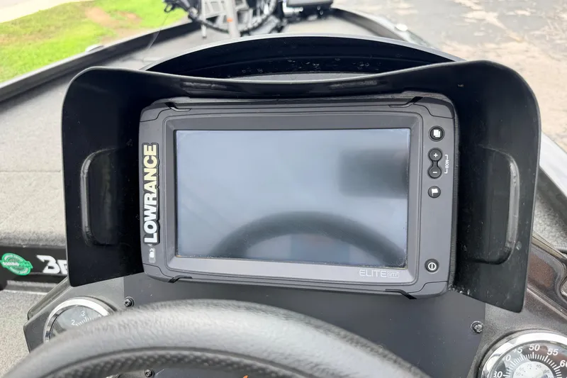Slide: The Image of Lowrance Elite fishfinder on 2020 Vexus AVX1880 boat dashboard, close-up view. - 14
