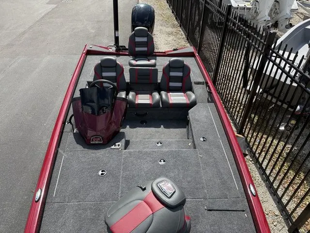 Slide: The Image of Ranger RT178 2026 - 13