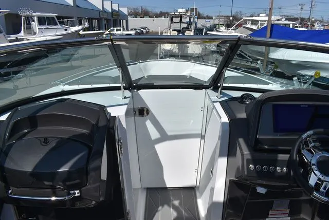 Slide: The Image of Monterey 275SS Super Sport 2026 - 62