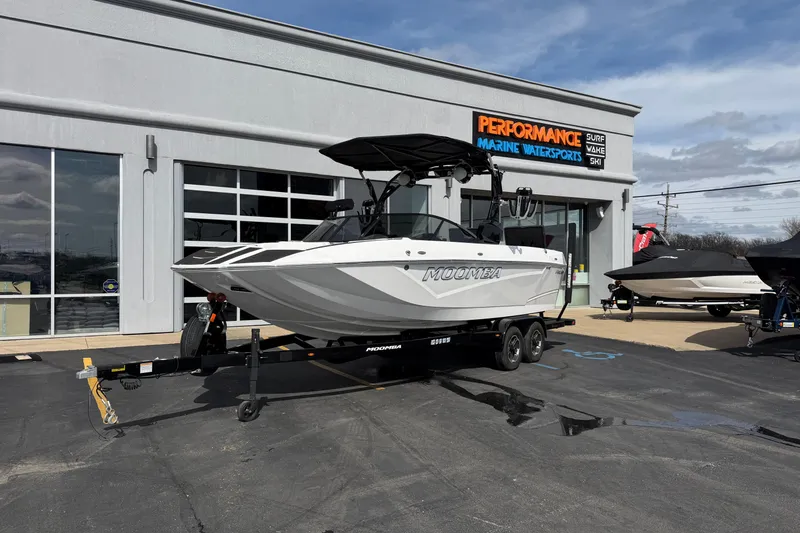 The Image of 2025 Moomba Makai boat displayed at Performance Marine Watersports dealership. - 1