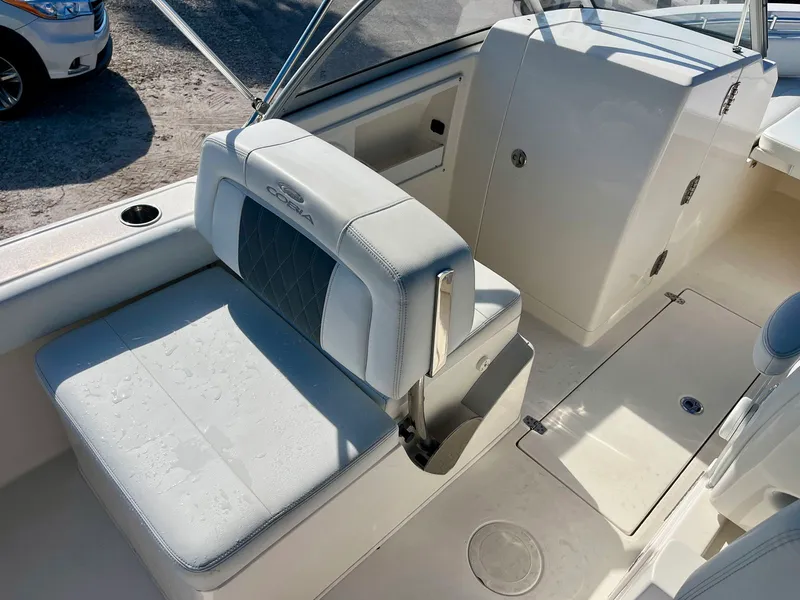 Slide: The Image of Cobia 220 DC 2023 - 7