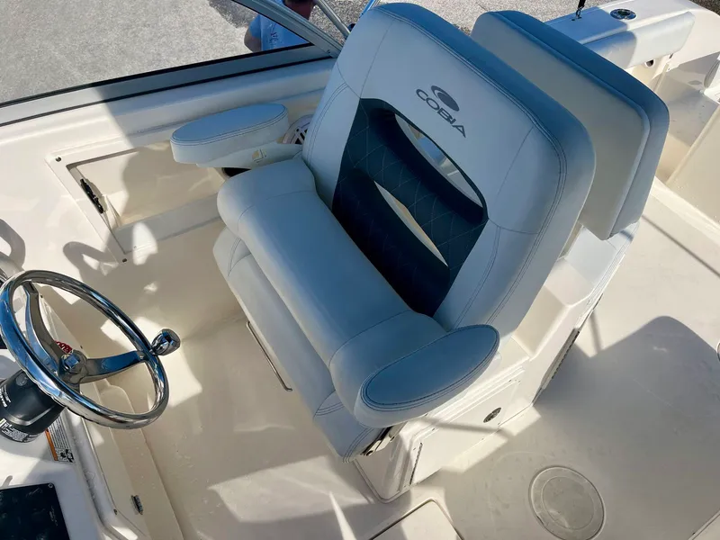 Slide: The Image of Cobia 220 DC 2023 - 8