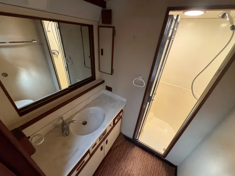 Slide: The Image of Bertram 54 Convertible 1986 - 53