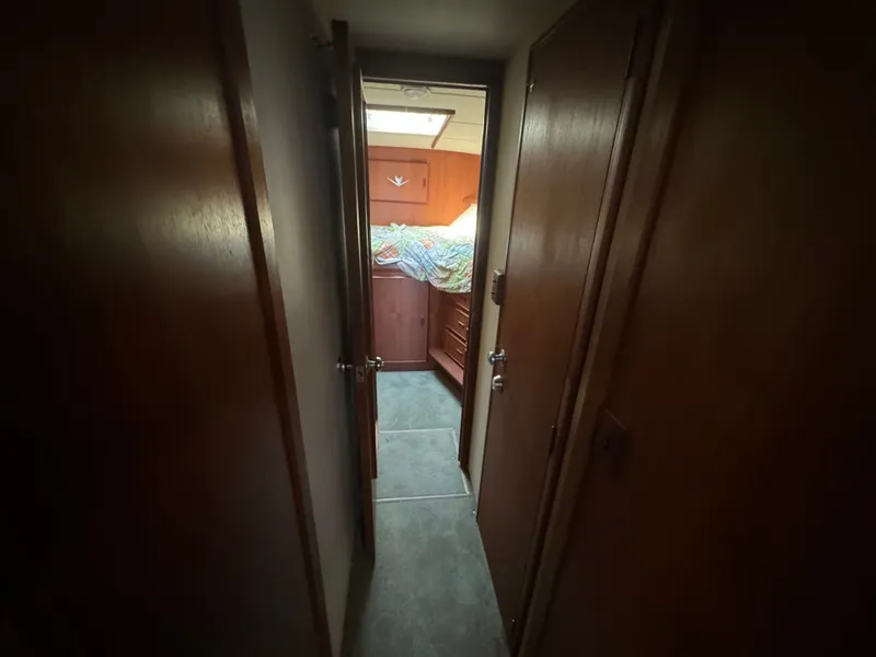 Slide: The Image of Bertram 54 Convertible 1986 - 57