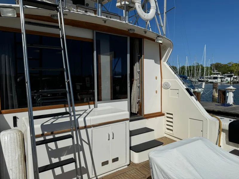 Slide: The Image of Bertram 54 Convertible 1986 - 73