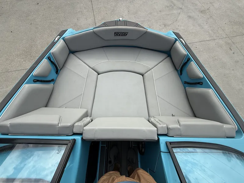 Slide: The Image of Interior of a 2023 Heyday WT-2DC boat with gray upholstery. - 13