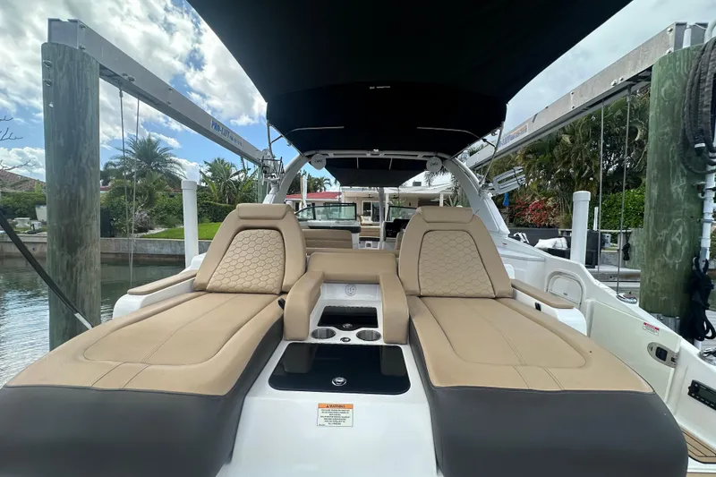 Slide: The Image of Extended Full Bimini - 1