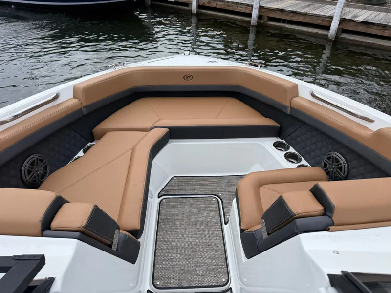 Slide: The Image of Cobalt R6 2026 - 4