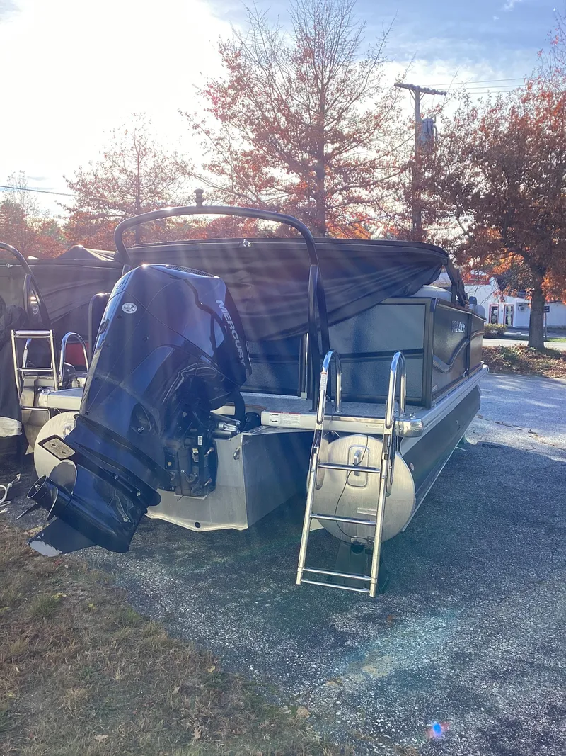 Slide: The Image of Premier 210 Sunsation RF 2024 - 8