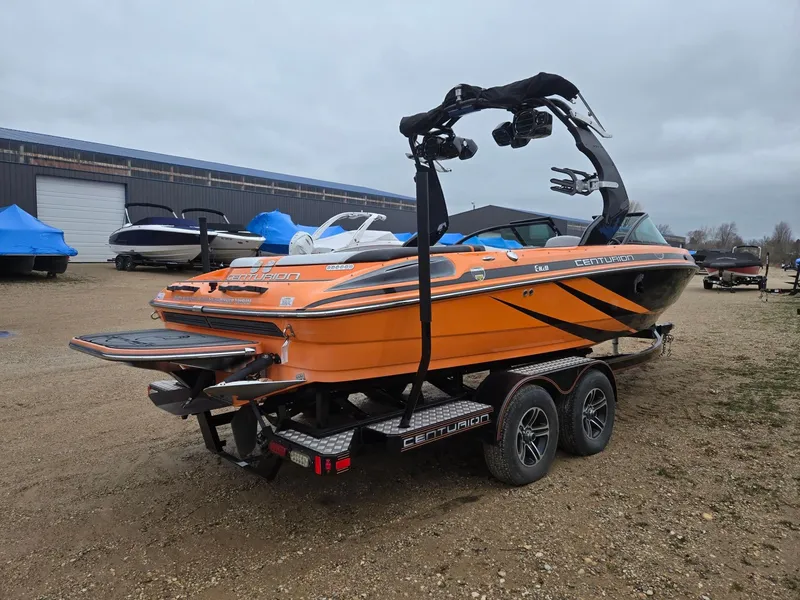 Slide: The Image of Centurion Enzo SV233 2015 - 4