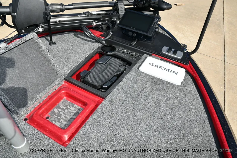 Slide: The Image of 2026 Nitro Z19 XL Pro with Garmin technology and pedal control. - 6