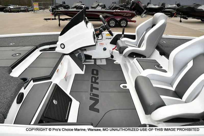 Slide: The Image of Interior of 2026 Nitro Z19 XL Pro with modern seats and console. - 16
