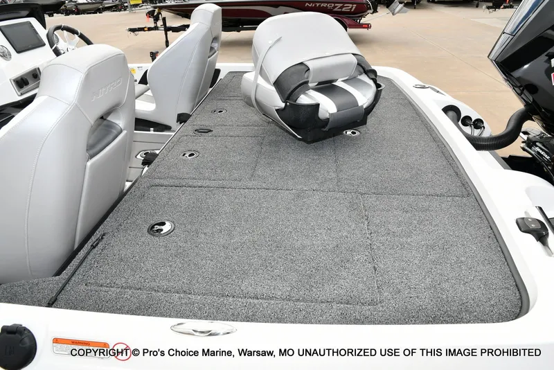 Slide: The Image of Interior of 2026 Nitro Z19 XL Pro with gray carpet flooring. - 40