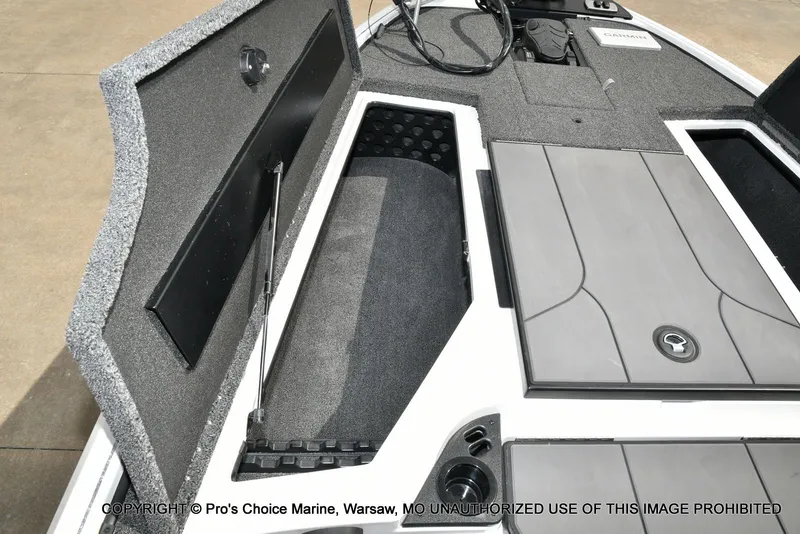 Slide: The Image of Nitro Z19 XL Pro 2026 - 60