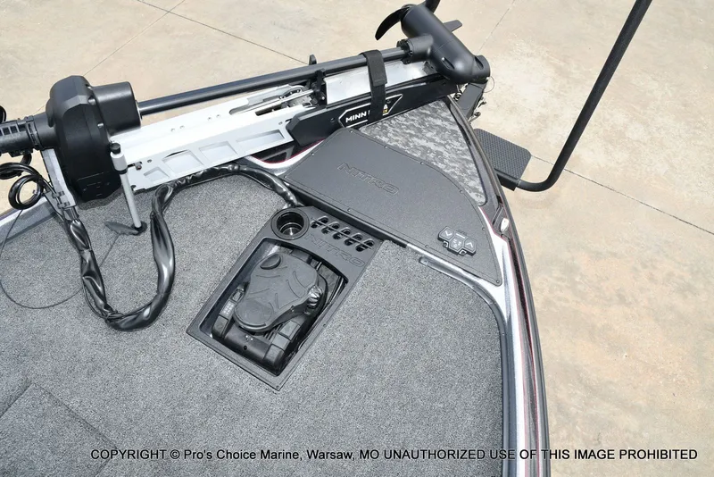 Slide: The Image of 2026 Nitro Z21 XL boat with Minn Kota trolling motor. - 12