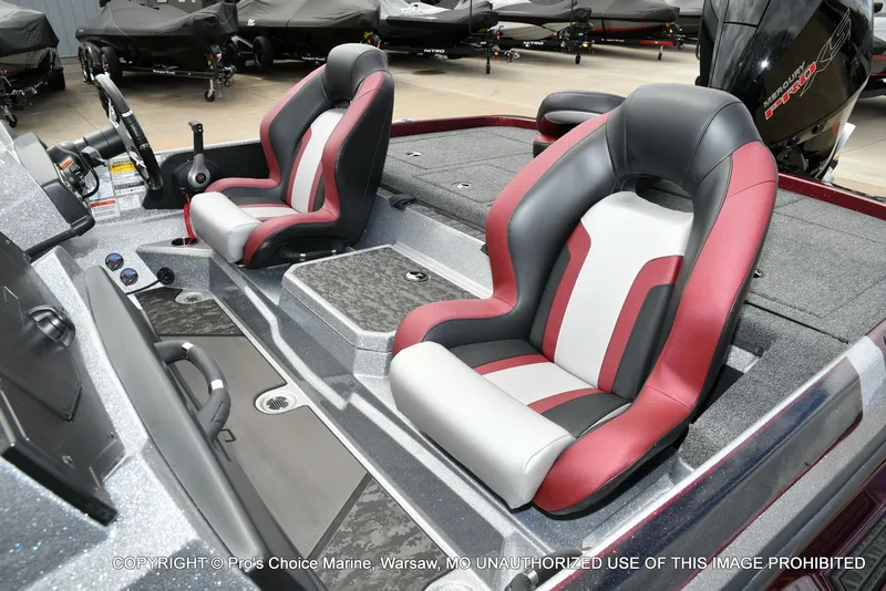 Slide: The Image of Interior of 2026 Nitro Z21 XL with luxurious seating. - 16