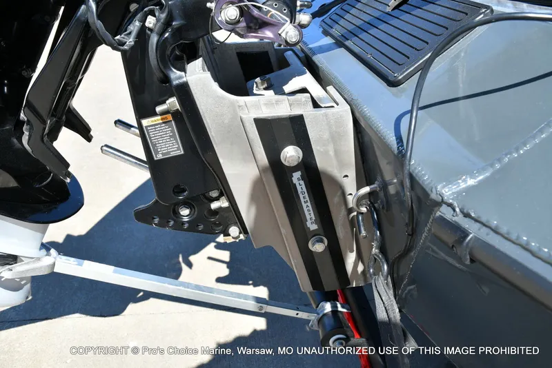 Slide: The Image of Ranger Alpha 208 Dual Console 2025 boat motor mount. - 21