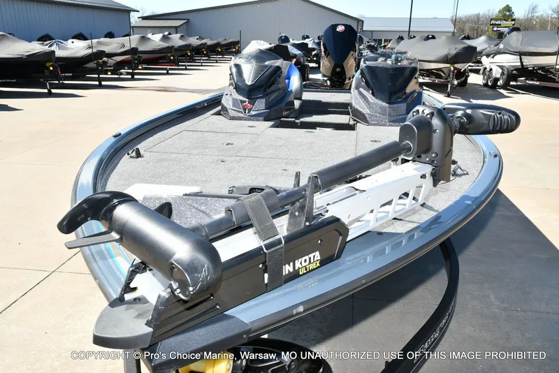 Slide: The Image of 2025 Ranger Alpha 208 Dual Console boat with Minn Kota Ultrex motor. - 30