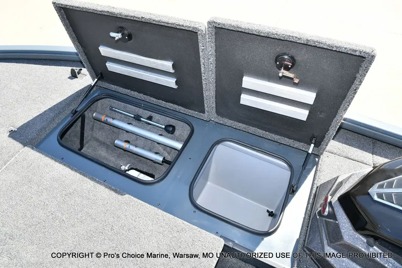 Slide: The Image of Ranger Alpha 208 Dual Console 2025 - 64