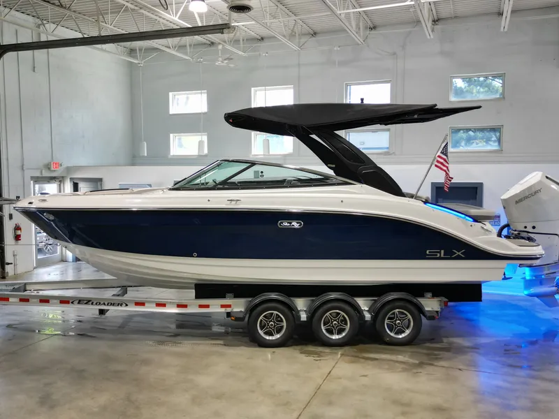 The Image of Sea Ray SLX 260 Outboard 2027 - 0