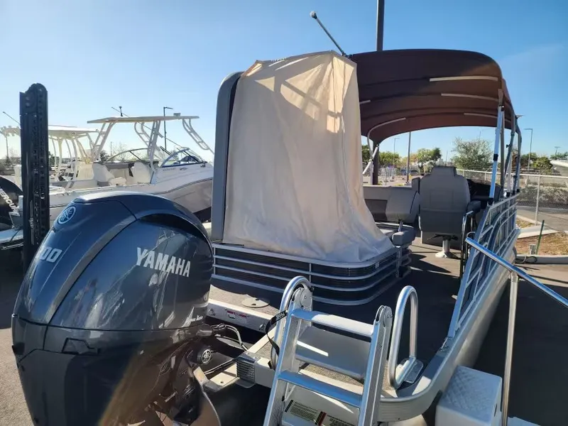 Slide: The Image of Bennington 23LSB 2024 - 10