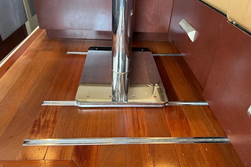 Slide: The Image of Adjustable Table - 37