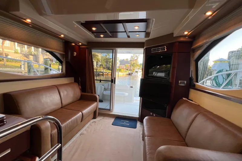 Slide: The Image of Salon (facing aft) - 39