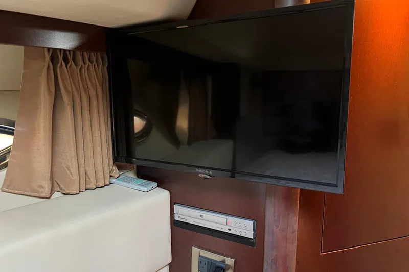 Slide: The Image of Master TV - 48