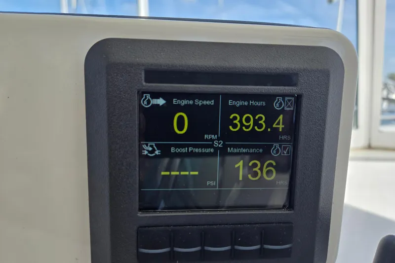 Slide: The Image of Engine display of 2003 Endeavour Trawler Cat 44 showing 393.4 engine hours. - 40
