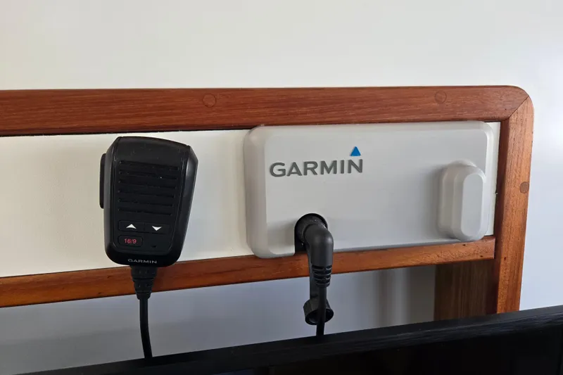 Slide: The Image of Garmin marine radio equipment on 2003 Endeavour Trawler Cat 44 boat. - 43